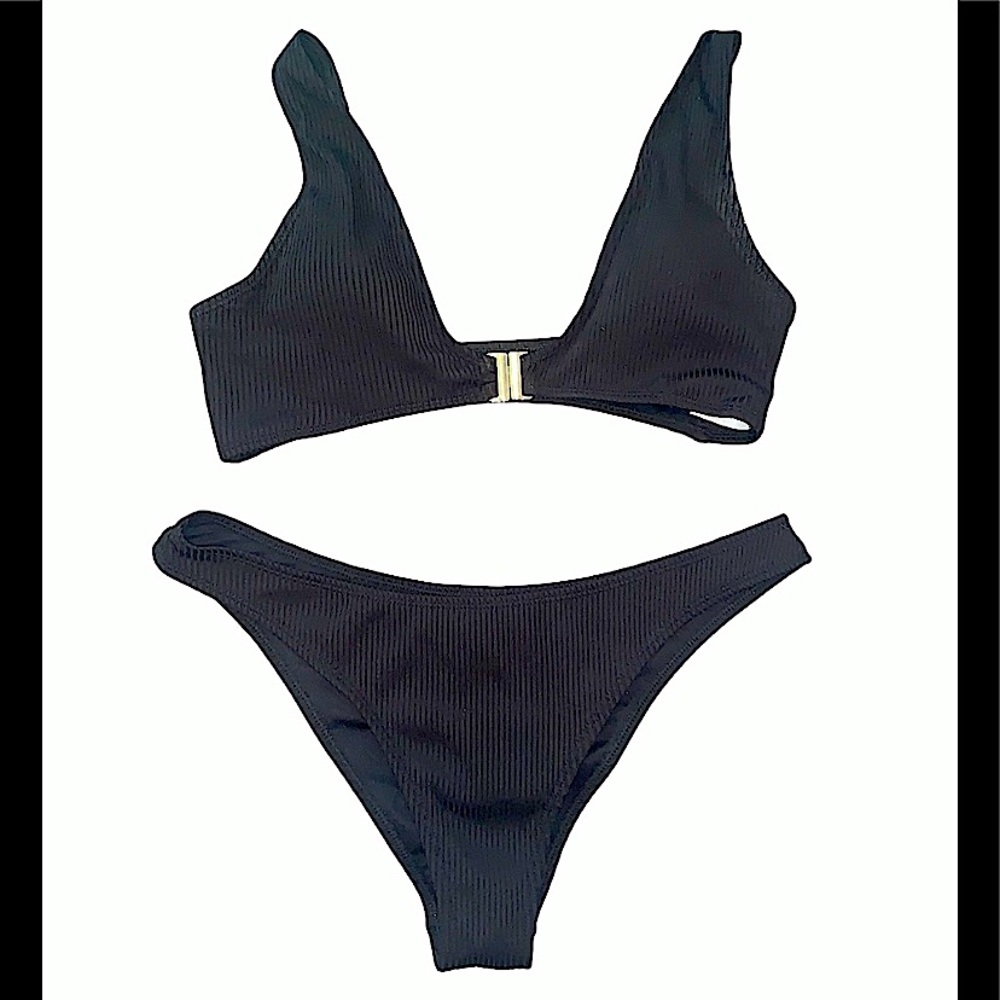Ribbed black bikini